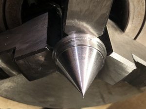 центрирующий конус для виготовлення вала